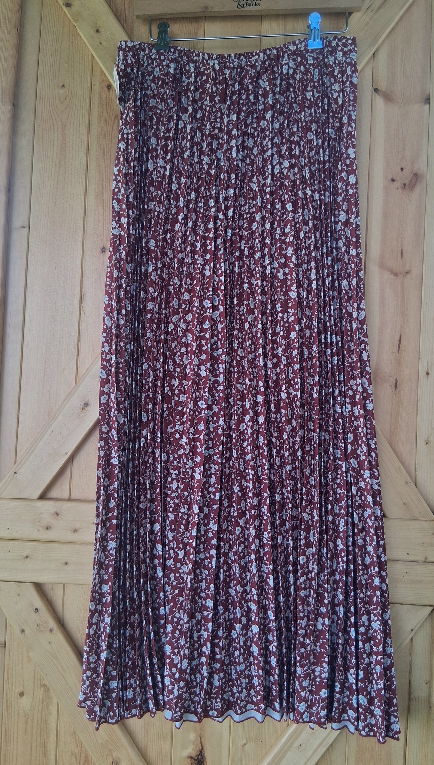Dark Red & White Pleated Maxi Skirt