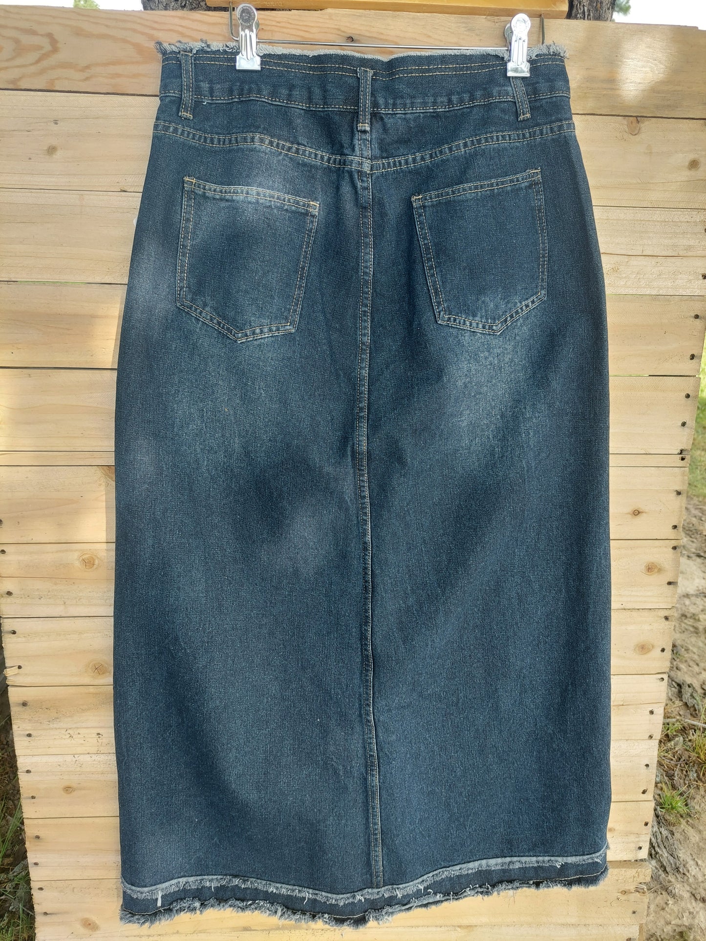 38" Non stretch denim skirt with frayed detail