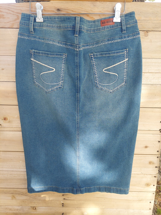 28" Vintage Wash "S" Skirt